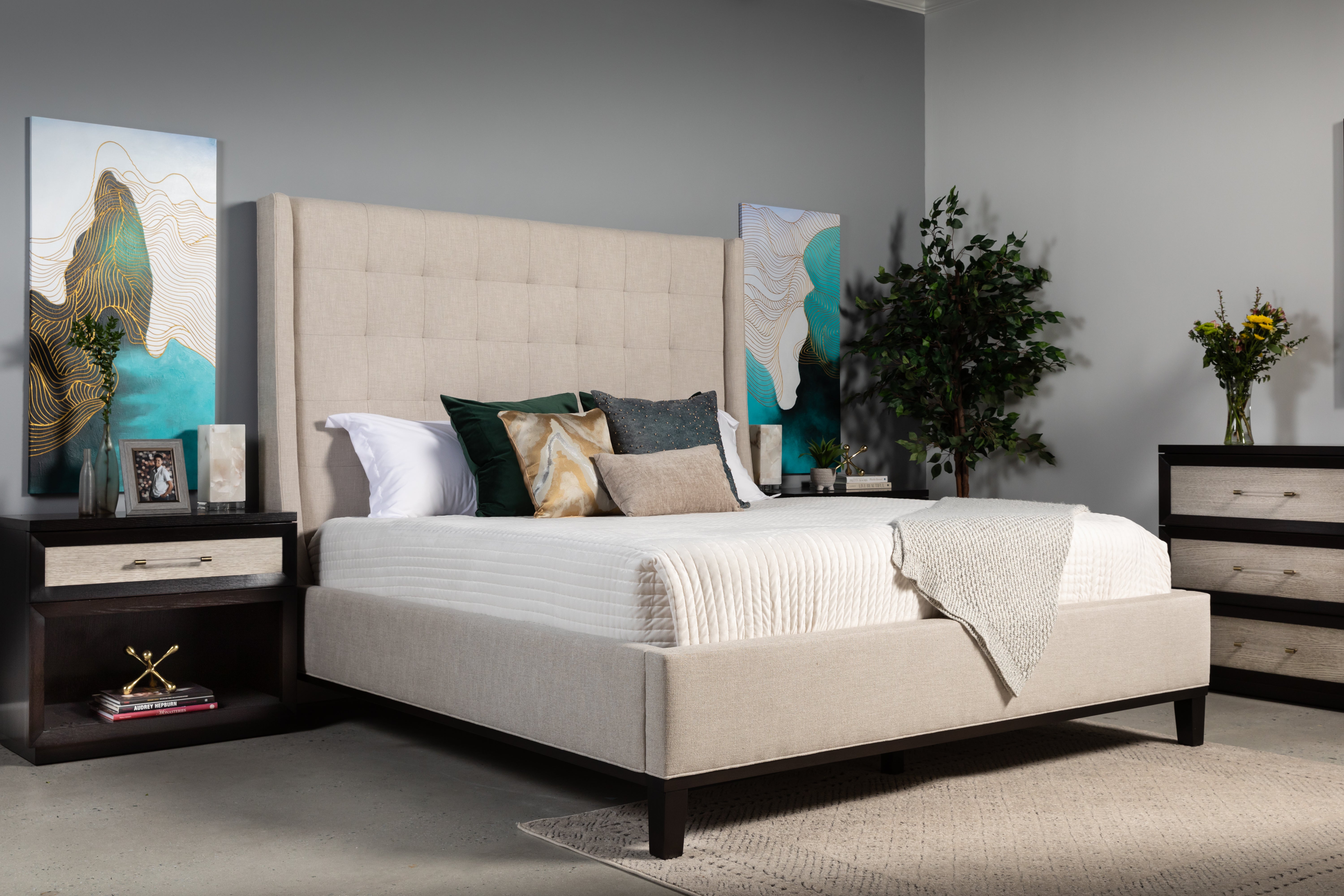 Cassie Bed - Queen Size